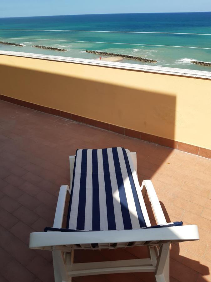 La Terrazza Sul Mare Apartment Montesilvano Exterior photo