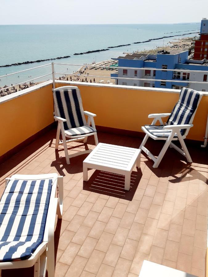 La Terrazza Sul Mare Apartment Montesilvano Exterior photo